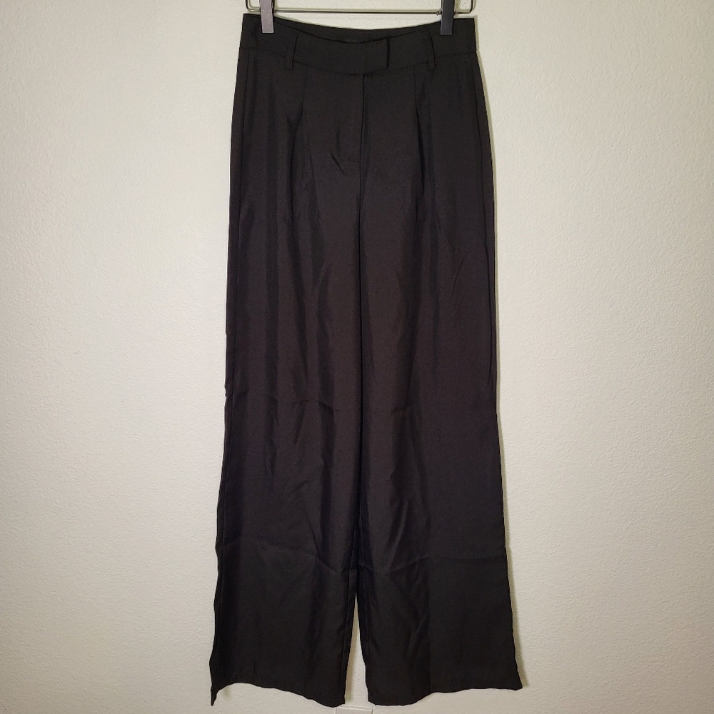 PrettyLittleThing High Waist Wide Leg Pants size 6